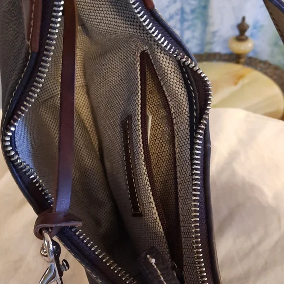 Dooney and Burke small hobo purse great condition , tags in pockets leather - Picture 10 of 12